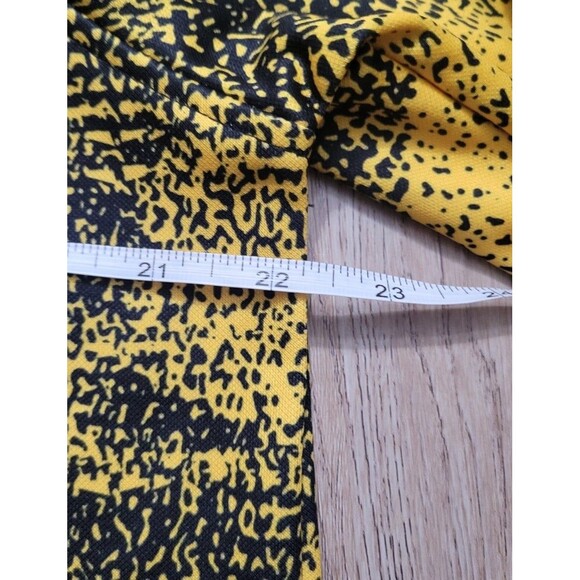 Zubaz Pittsburgh Steelers NFL Team Apparel Pullover Hoodie Adult Size Medium - Picture 6 of 6